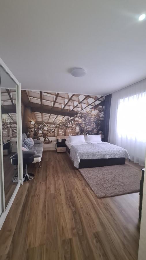شقة Olomouc New2 المظهر الخارجي الصورة
